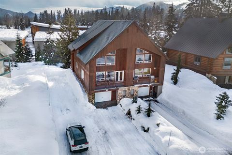 Photo of 15 Guye Peak Lane, Snoqualmie Pass, WA 98068 (MLS # 2451242)