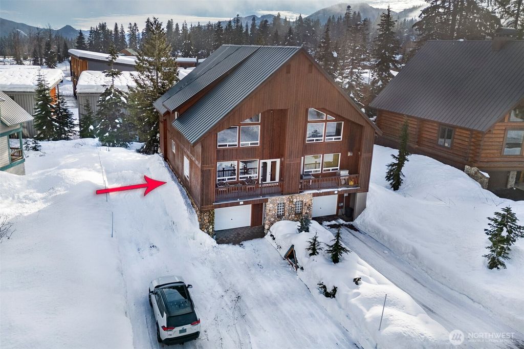 Photo of 15 Guye Peak Lane, Snoqualmie Pass, WA 98068 (MLS # 2451242)