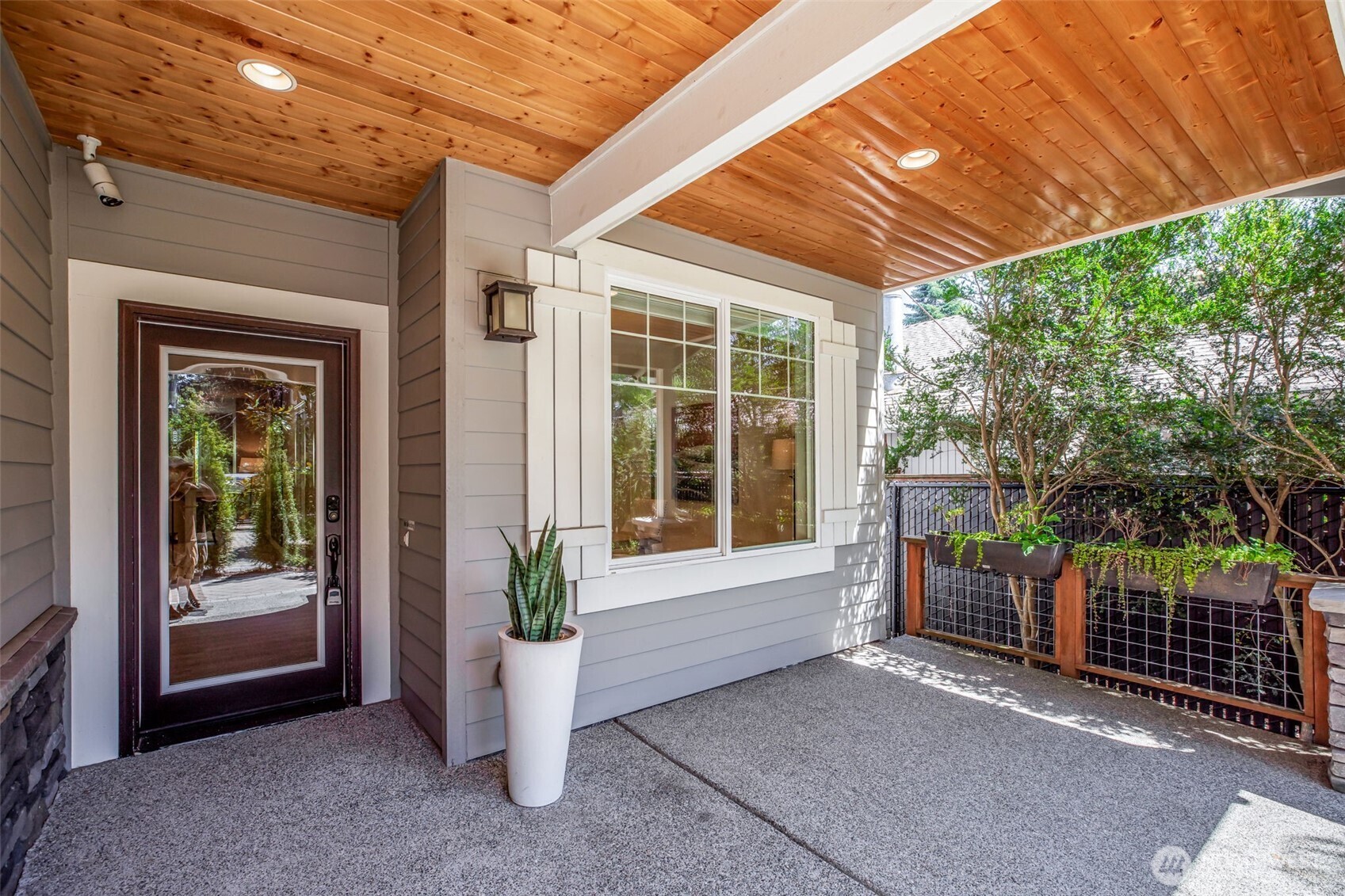 1012 NE 94th Street