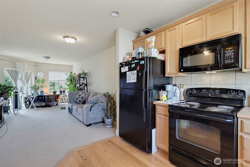 5210 35th St E 5-3