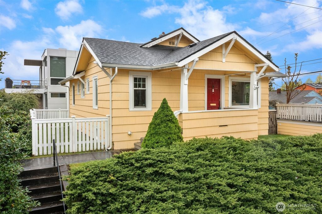 Photo of 7117 12th Avenue NE, Seattle, WA 98115 (MLS # 2468154)