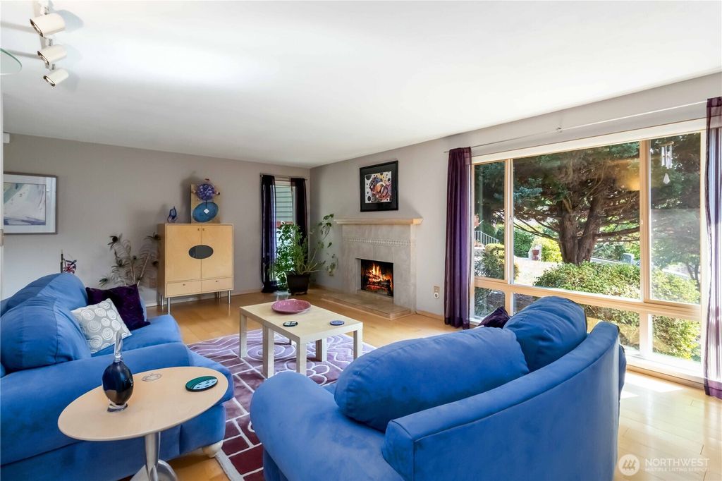 Photo of 15618 SE 174th Street, Renton, WA 98058 (MLS # 2428527)