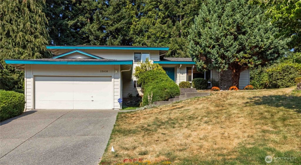 Photo of 15618 SE 174th Street, Renton, WA 98058 (MLS # 2428527)