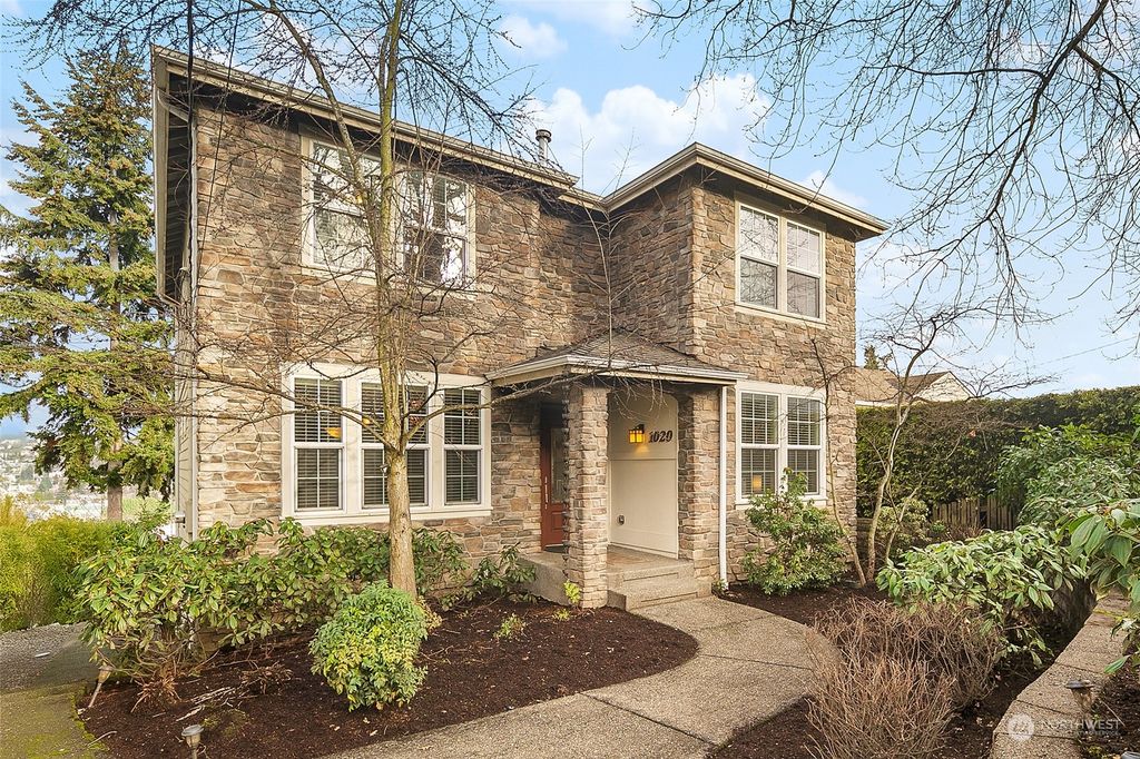 Photo of 1020 W Ruffner Street, Seattle, WA 98119 (MLS # 2319815)