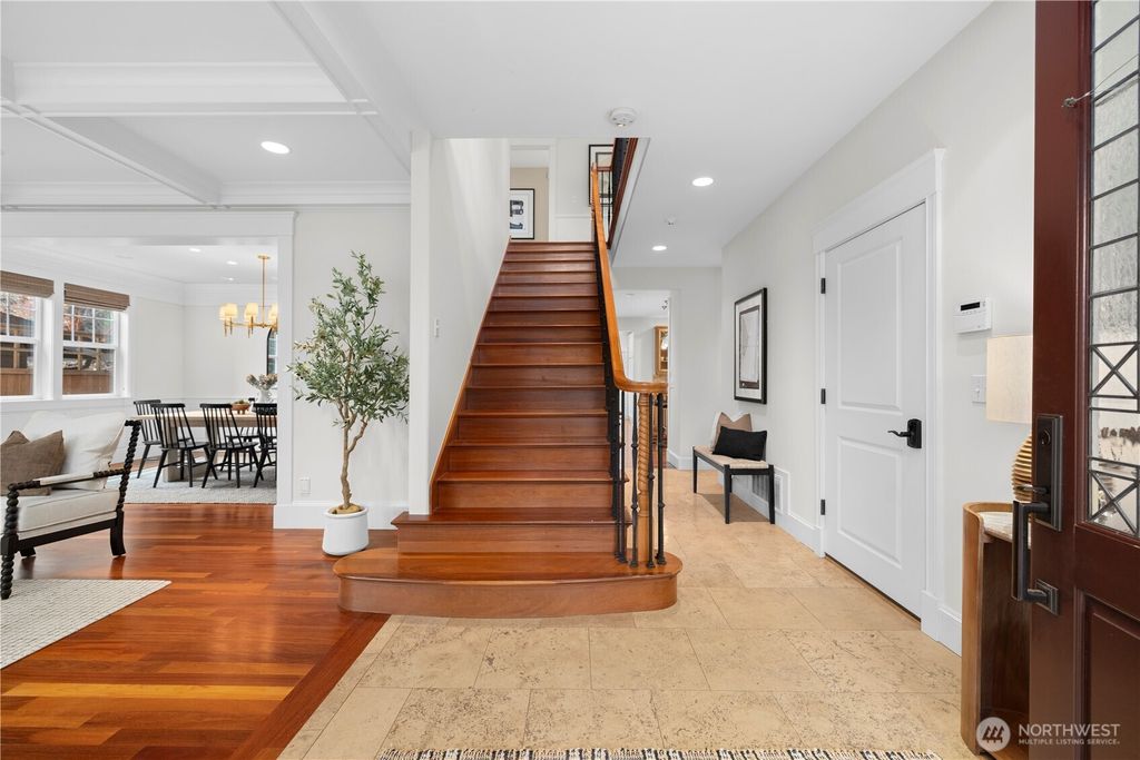 Photo of 2315 38th Avenue E, Seattle, WA 98112 (MLS # 2495955)