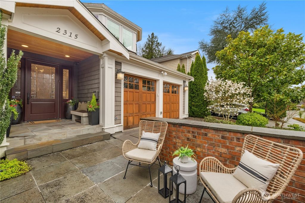 Photo of 2315 38th Avenue E, Seattle, WA 98112 (MLS # 2495955)