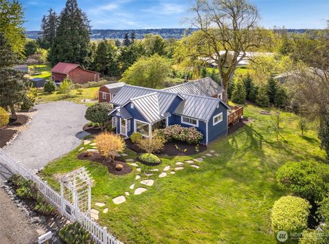 Photo of 6832 61st Avenue SE, Snohomish, WA 98290 (MLS # 2509635)