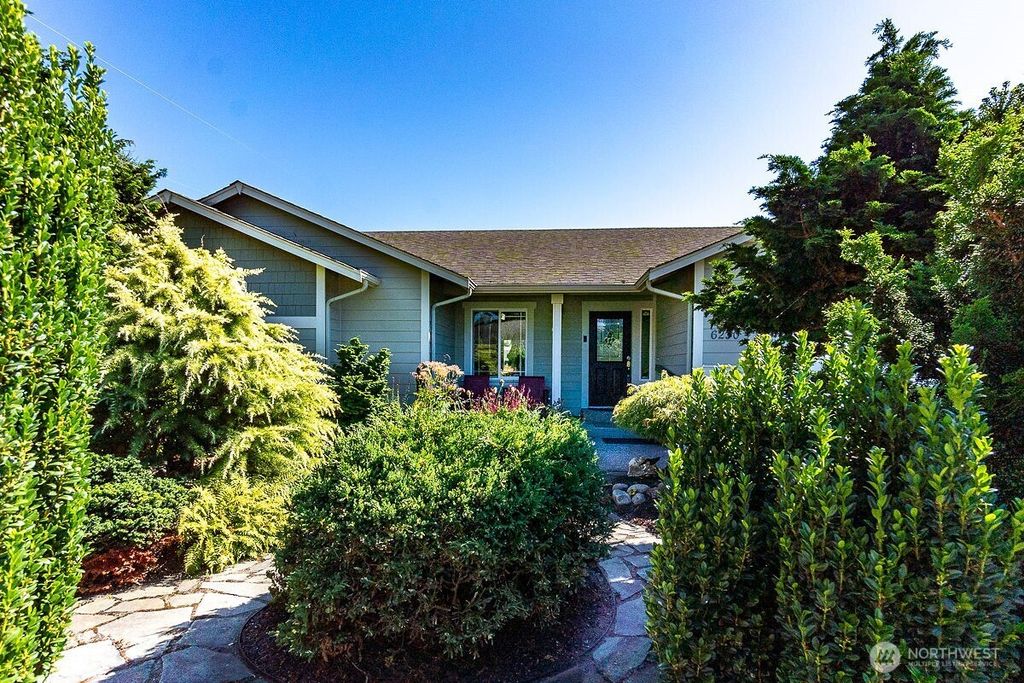 Photo of 6230 209th Street NE, Arlington, WA 98223 (MLS # 2414629)