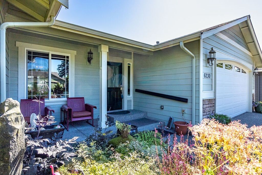 Photo of 6230 209th Street NE, Arlington, WA 98223 (MLS # 2414629)