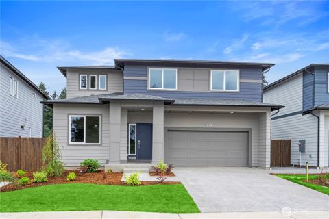 Photo of 1419 137th Street E #6, Tacoma, WA 98445 (MLS # 2418315)