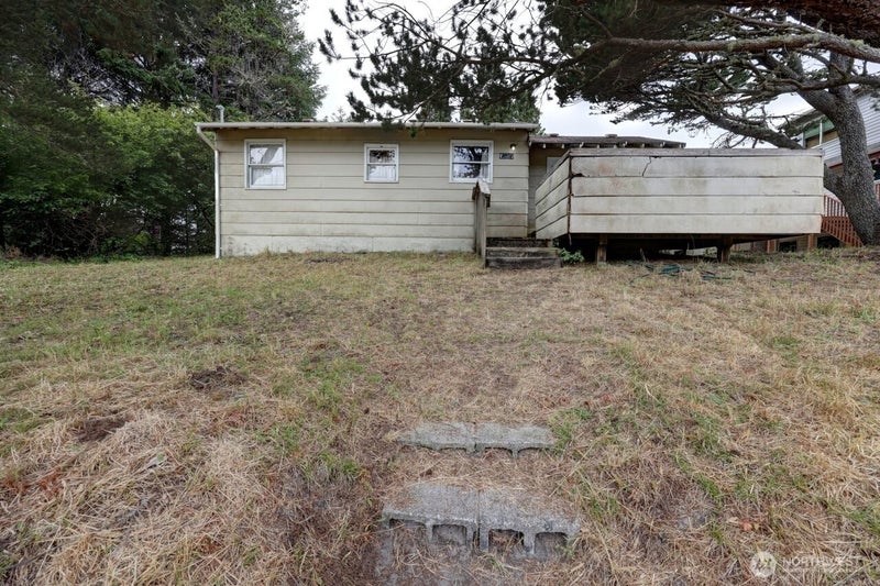 13907 N Street