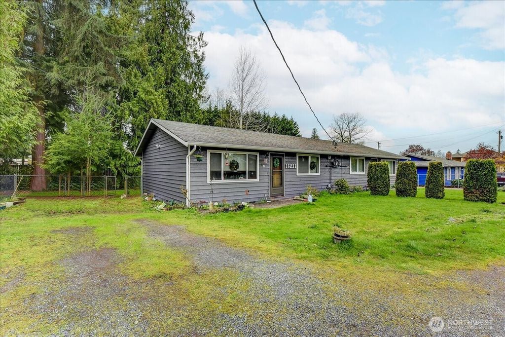 Photo of 16231 E Shore Drive, Lynnwood, WA 98087 (MLS # 2507948)