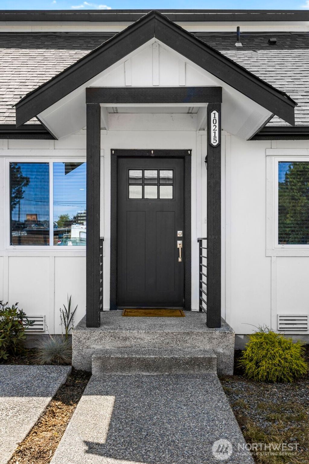 Photo of 10215 Evanston Avenue N #2, Seattle, WA 98133 (MLS # 2545746)