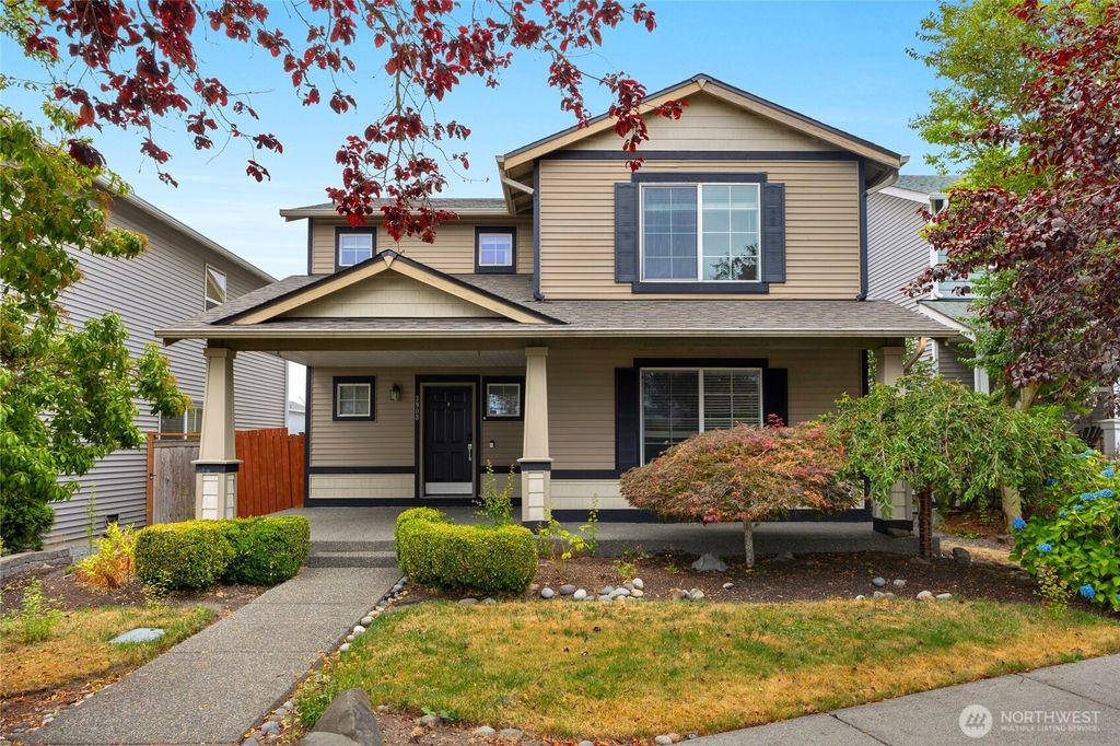 Photo of 3903 154th Place SE, Bothell, WA 98012 (MLS # 2420592)