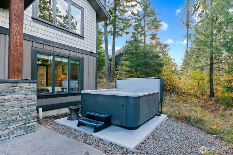 4611 Swiftwater Drive