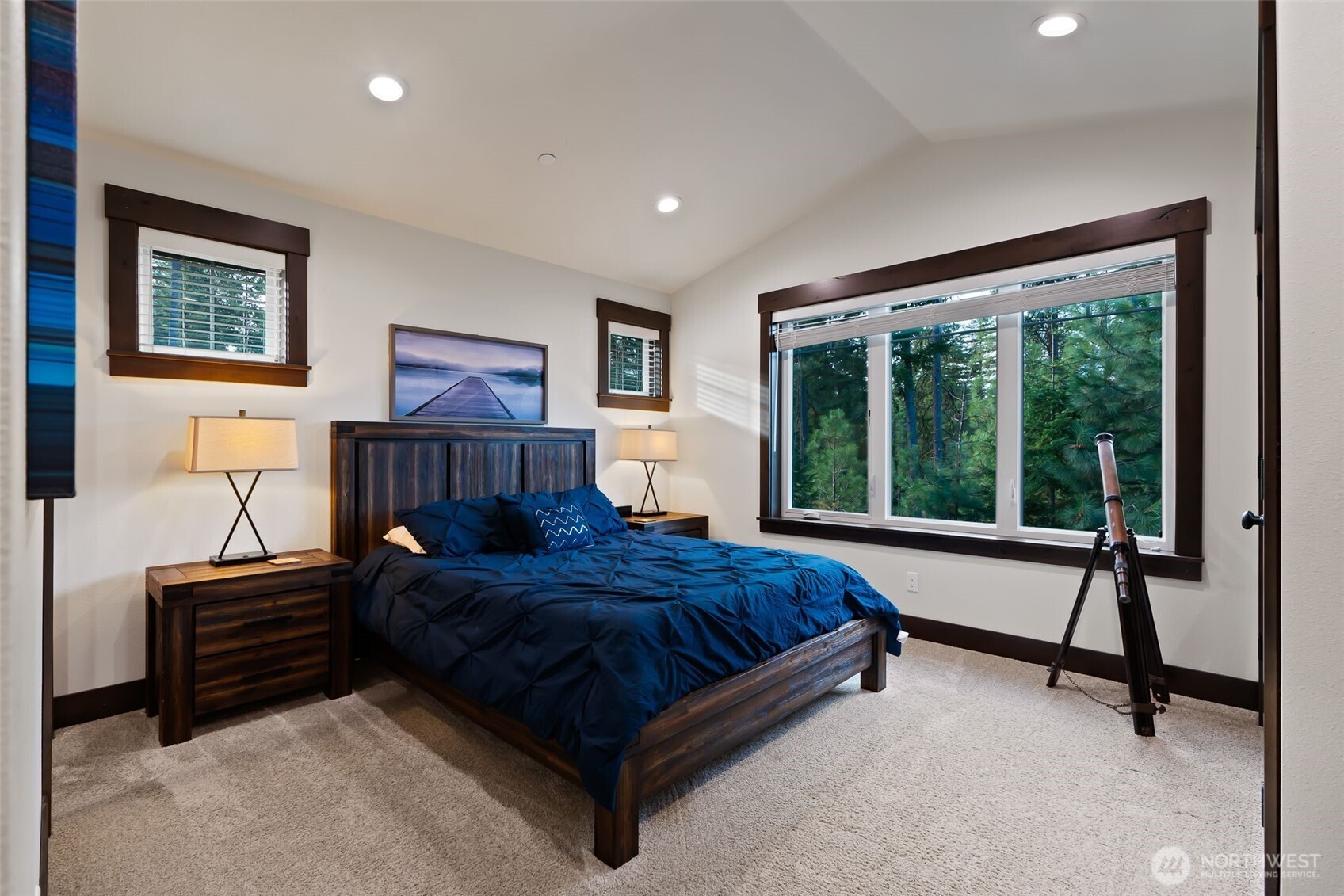 Cle Elum, Washington, 98922, United States, 4 Bedrooms Bedrooms, ,5 BathroomsBathrooms,Residential,Active,2012928