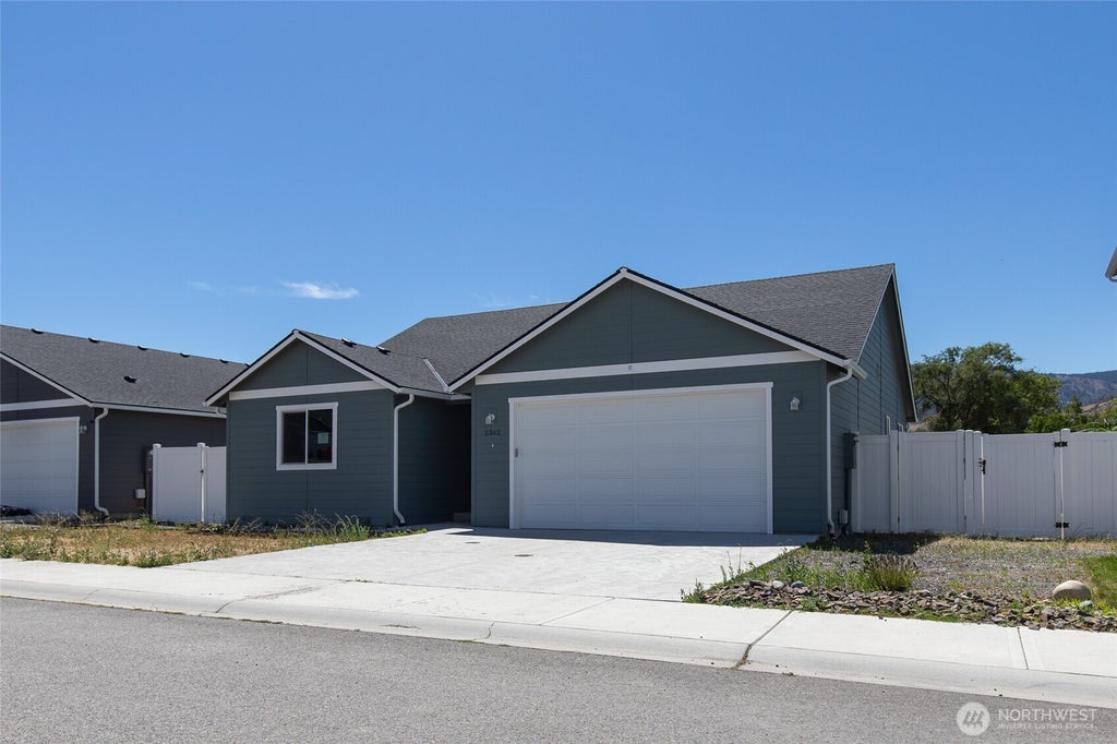 Photo of 2362 SE Marlette Road, East Wenatchee, WA 98802 (MLS # 2557185)