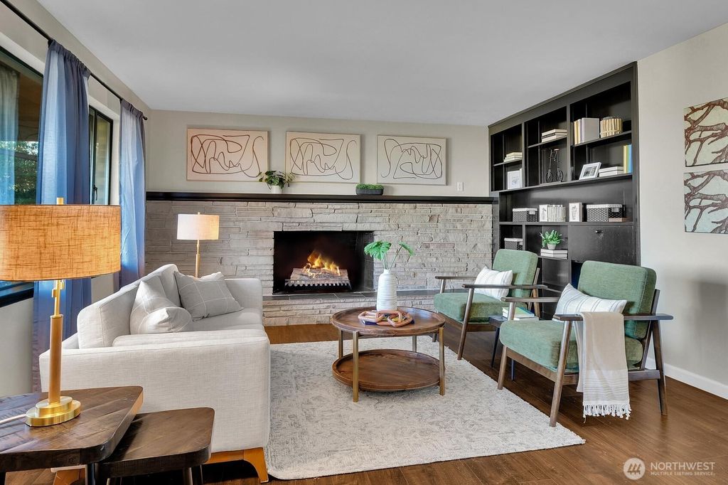 Photo of 3719 38th Avenue SW, Seattle, WA 98126 (MLS # 2505504)