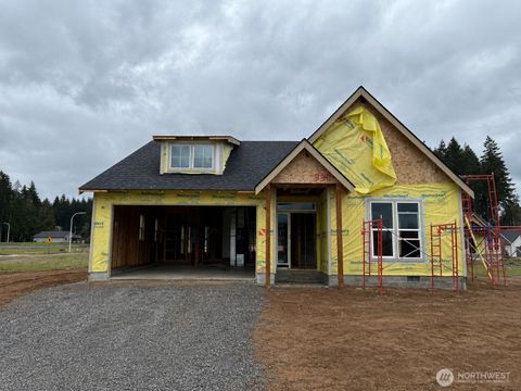 Photo of 632 Prominence Street, Winlock, WA 98596 (MLS # 2475277)