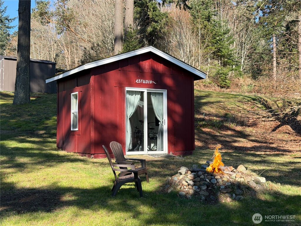 Photo of 46 G Mukilteo Way, Hat Island, WA 98206 (MLS # 2475618)