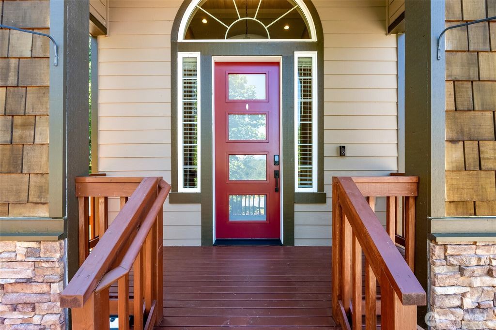 Photo of 5728 SE 159th Avenue, Snohomish, WA 98290 (MLS # 2397790)