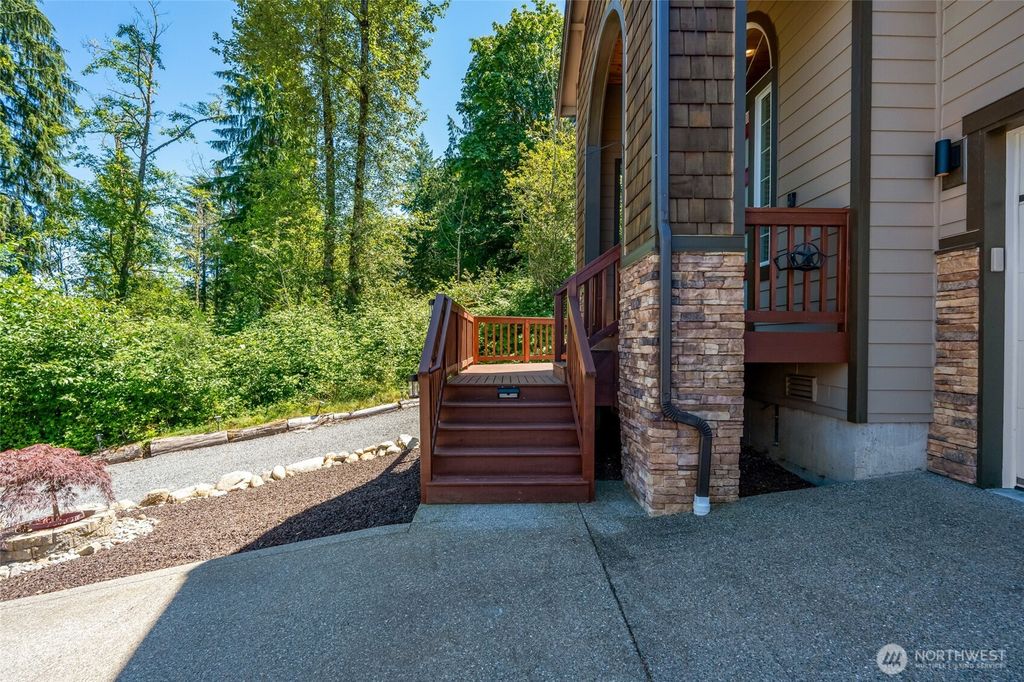 Photo of 5728 SE 159th Avenue, Snohomish, WA 98290 (MLS # 2397790)