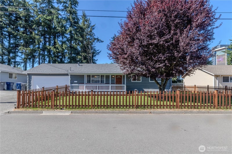 2465 24th Street SE