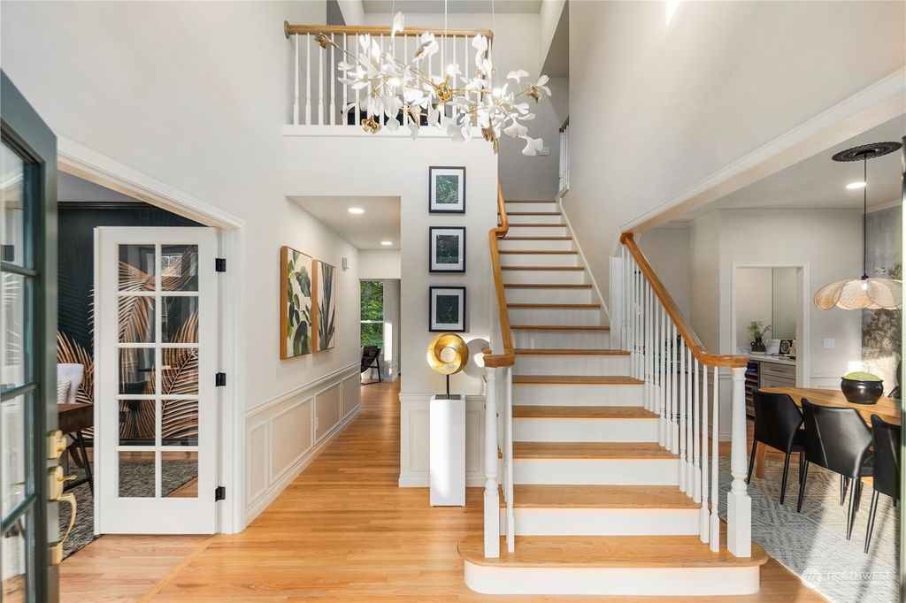 Photo of 4528 194th Way NE, Sammamish, WA 98074 (MLS # 2250221)