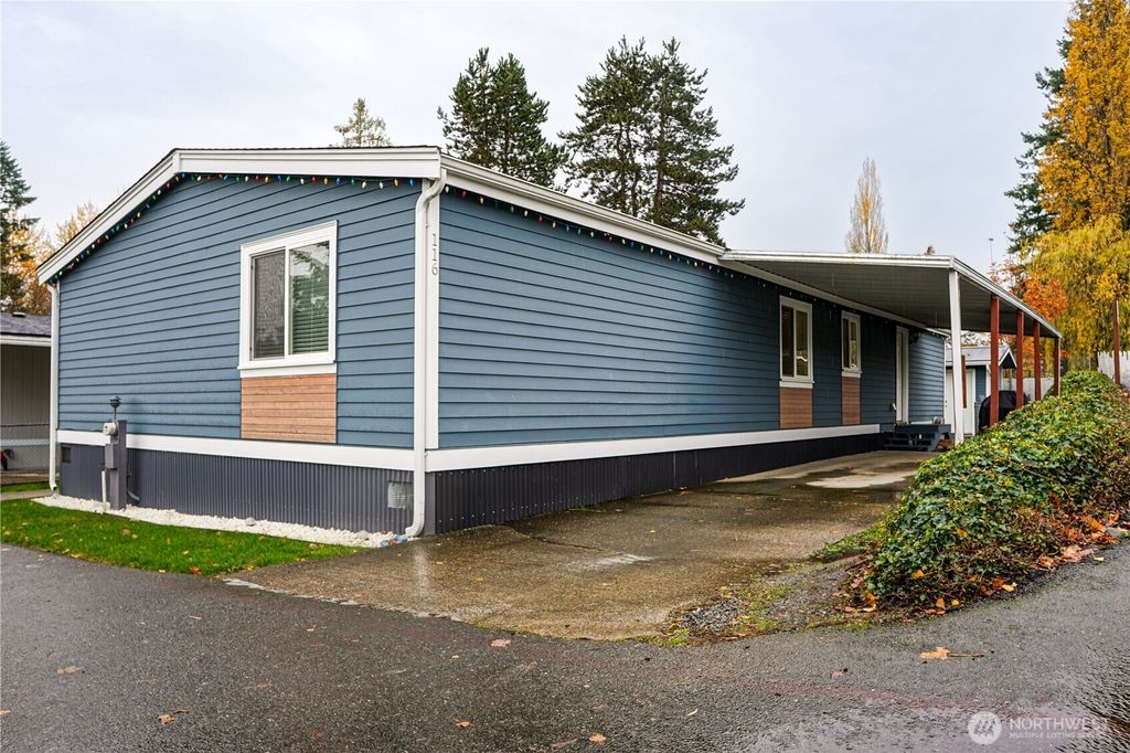 Photo of 15410 SE 272nd Street #116, Kent, WA 98042 (MLS # 2503504)