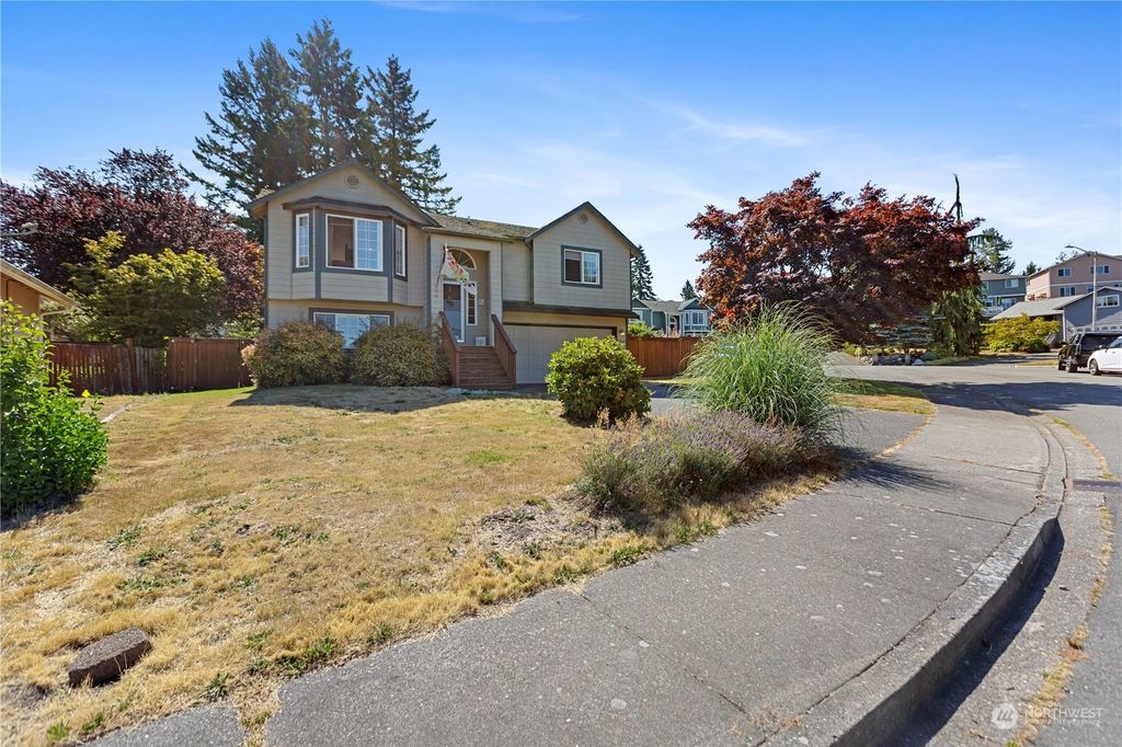 Photo of 4819 67th Drive NE, Marysville, WA 98270 (MLS # 2143702)