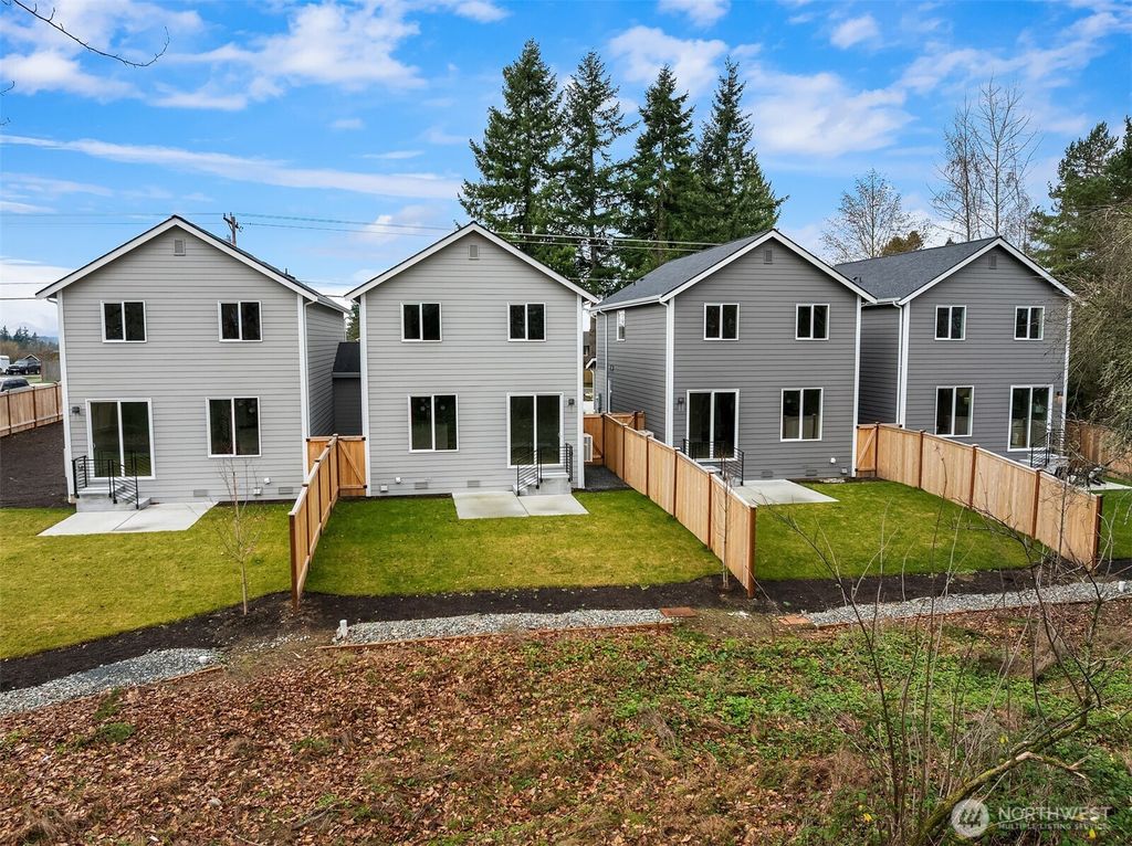 Photo of 1319 83rd Avenue SE, Lake Stevens, WA 98258 (MLS # 2468946)