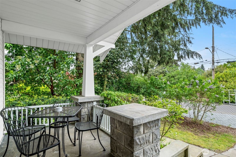 3551 SW 99th Street