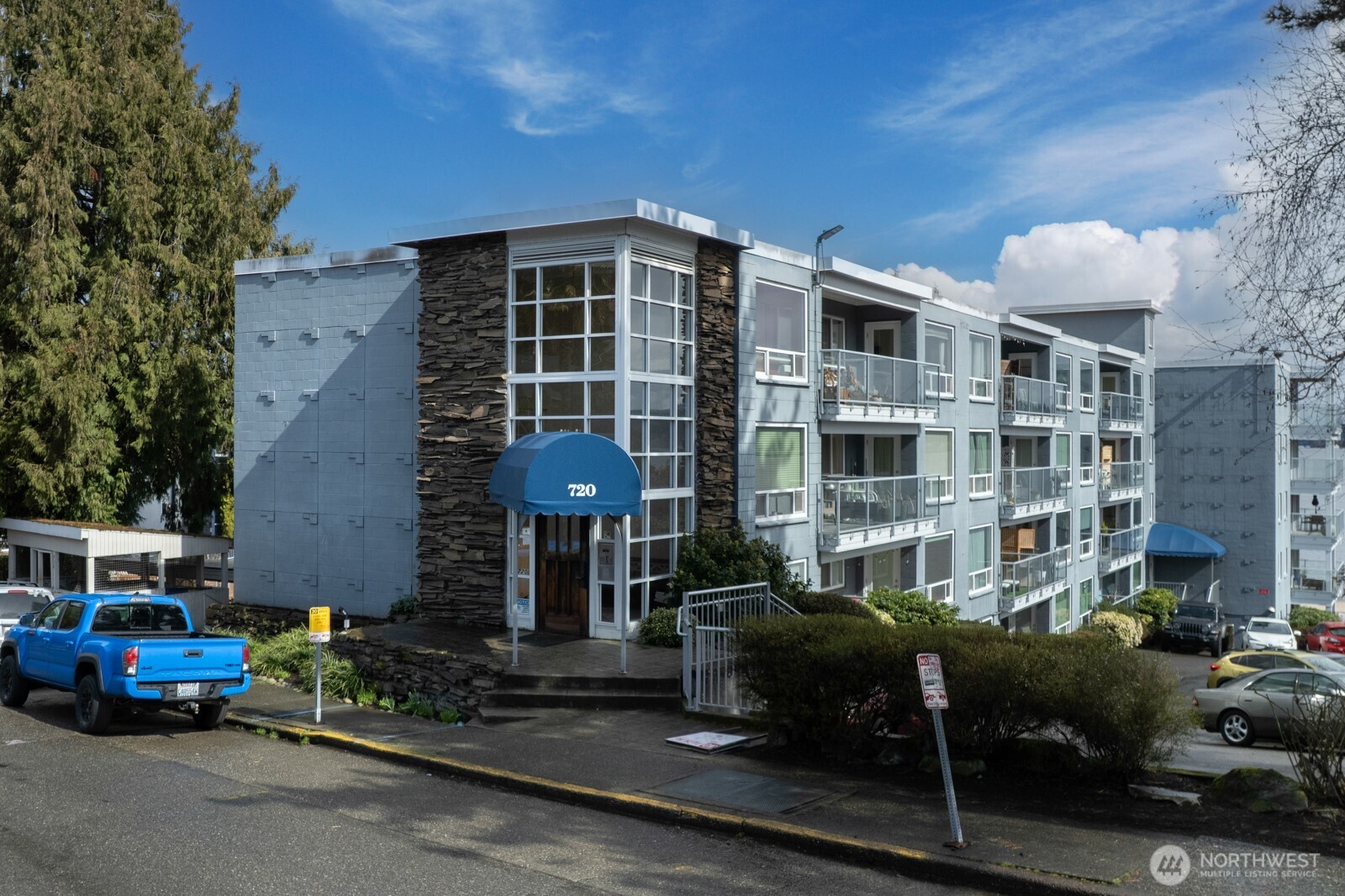 720 Lakeside Avenue S 103
