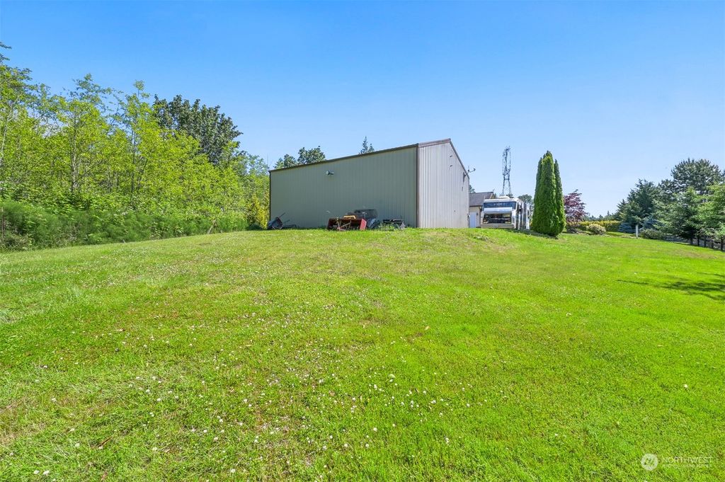 listing image 9361104863954652831