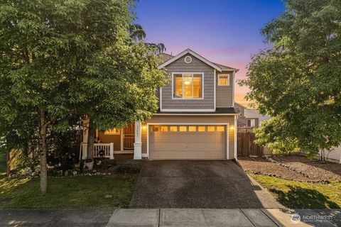Photo of 17801 14th Avenue Ct E, Spanaway, WA 98387 (MLS # 2523084)
