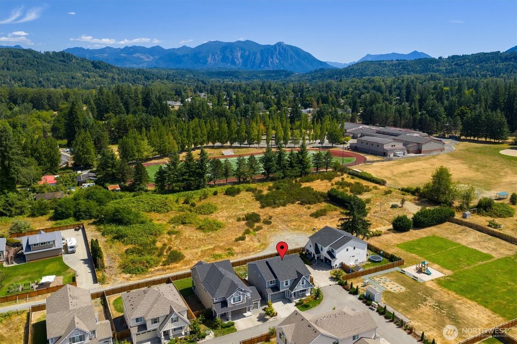 Photo of 4040 324th Lane SE, Fall City, WA 98024 (MLS # 2513012)