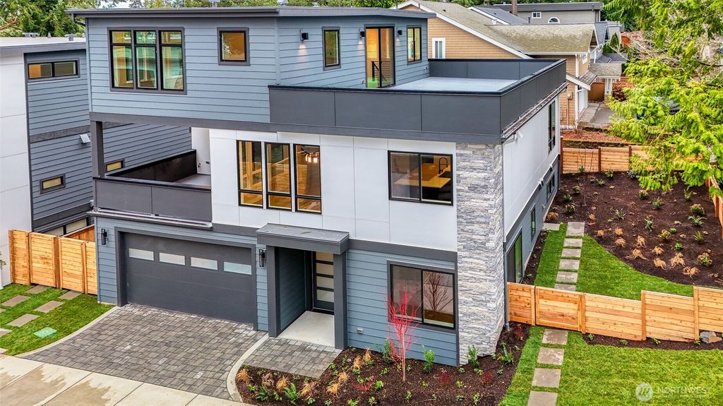 Photo of 11220 NE 67th Street #2, Kirkland, WA 98033 (MLS # 2375976)