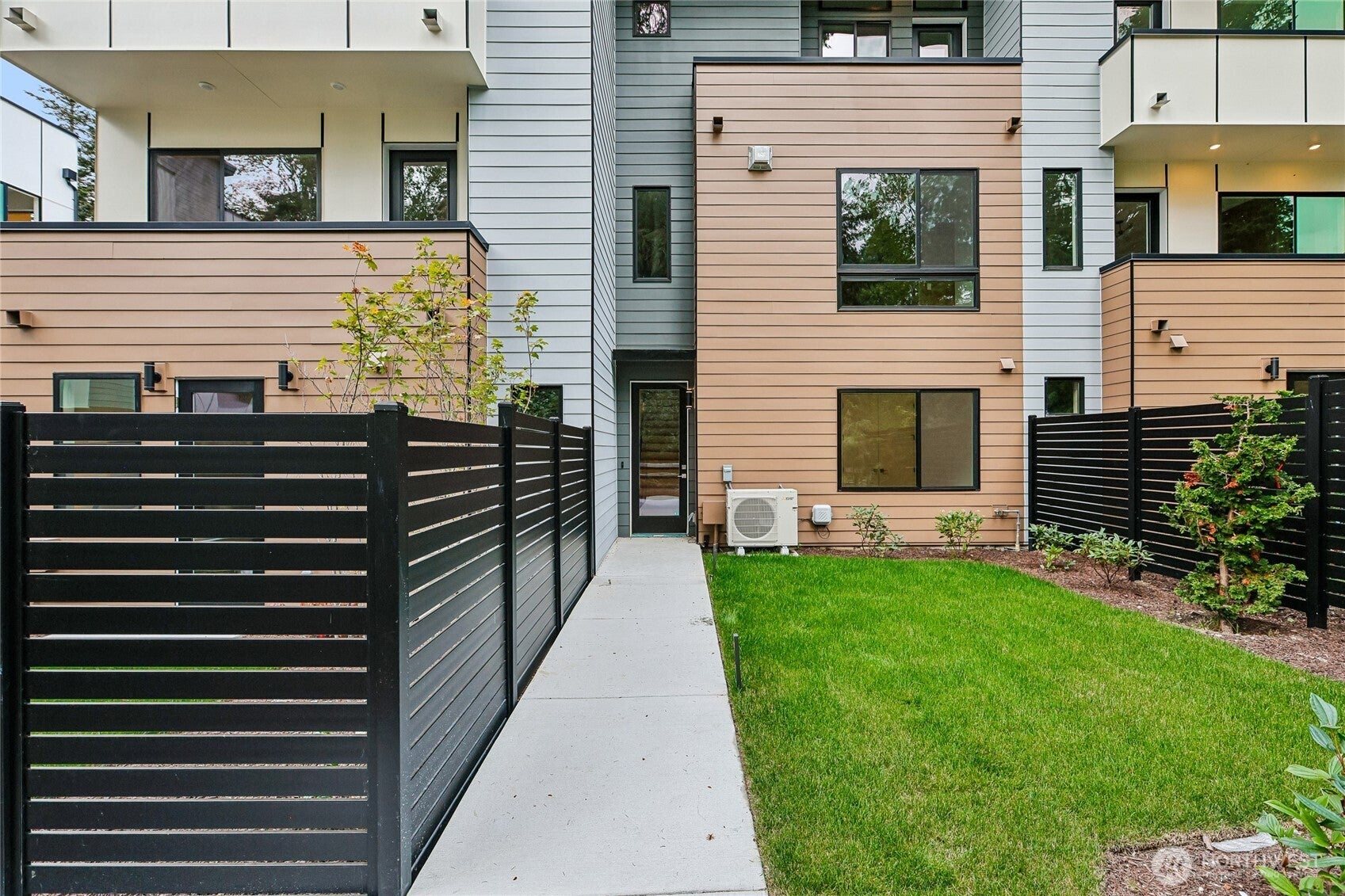 19218 77th Court NE 102
