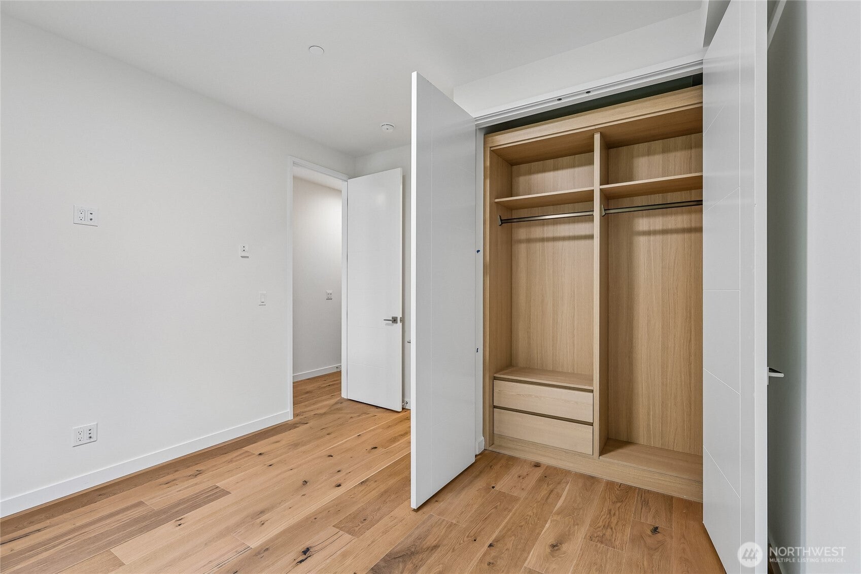 19218 77th Court NE 102
