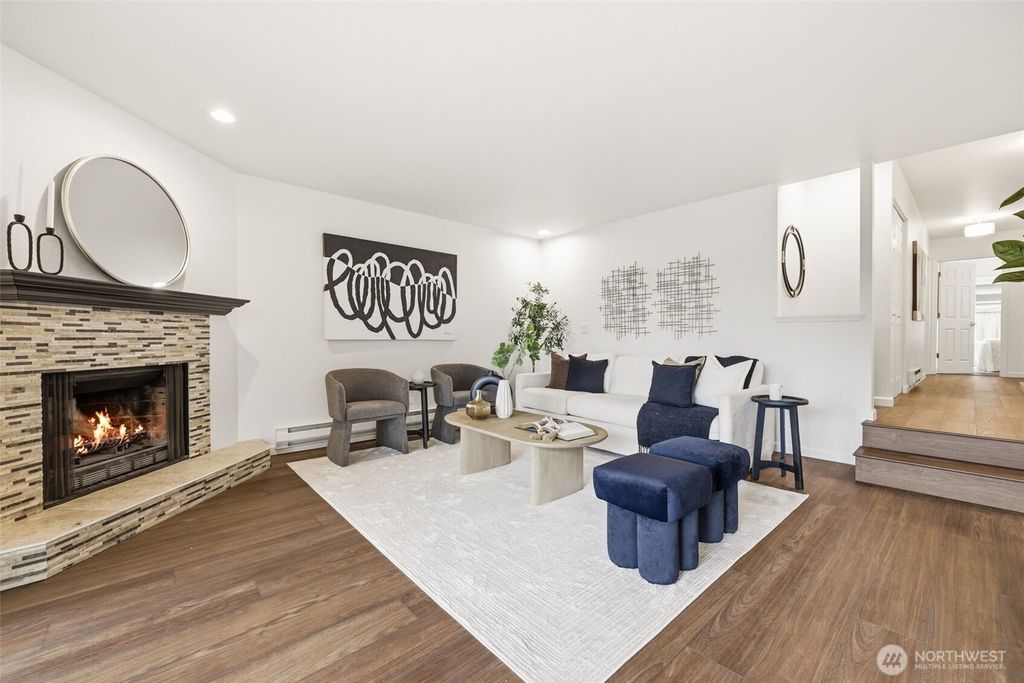 Photo of 17464 NE 38th Street #B202, Redmond, WA 98052 (MLS # 2476786)