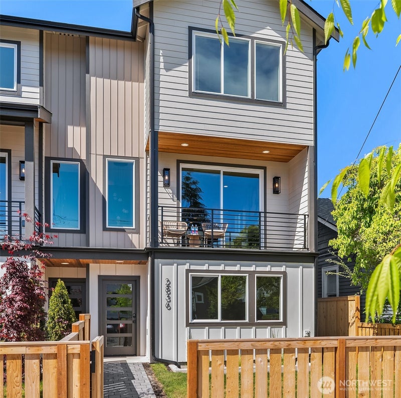 2836 NW 73rd Street