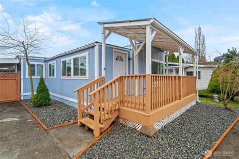 Photo of 2392 Douglas Road #4, Ferndale, WA 98248 (MLS # 2494529)