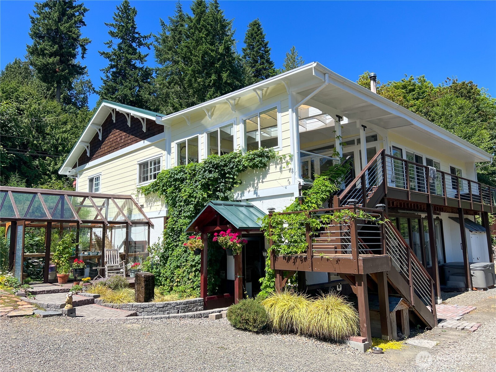 7251 Oak Bay Road