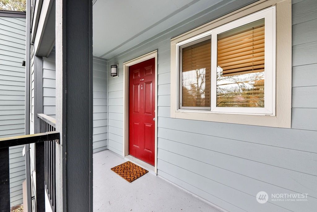 Photo of 11103 NE 124th Lane #C210, Kirkland, WA 98034 (MLS # 2205481)