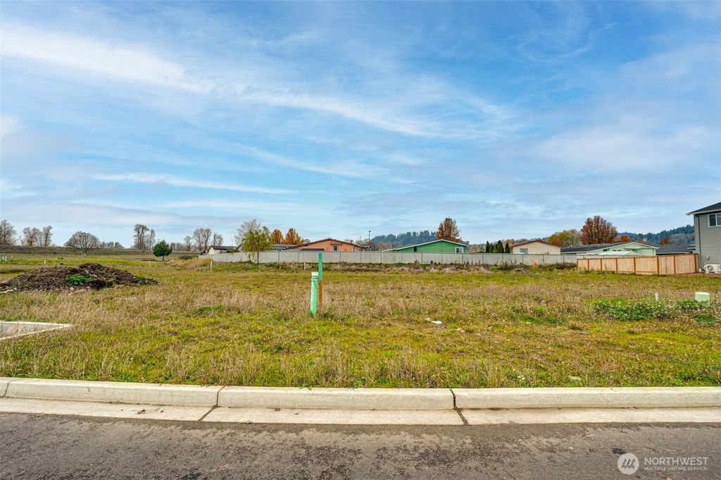 Photo of 2019 Henderson Way, Longview, WA 98632 (MLS # 2460089)