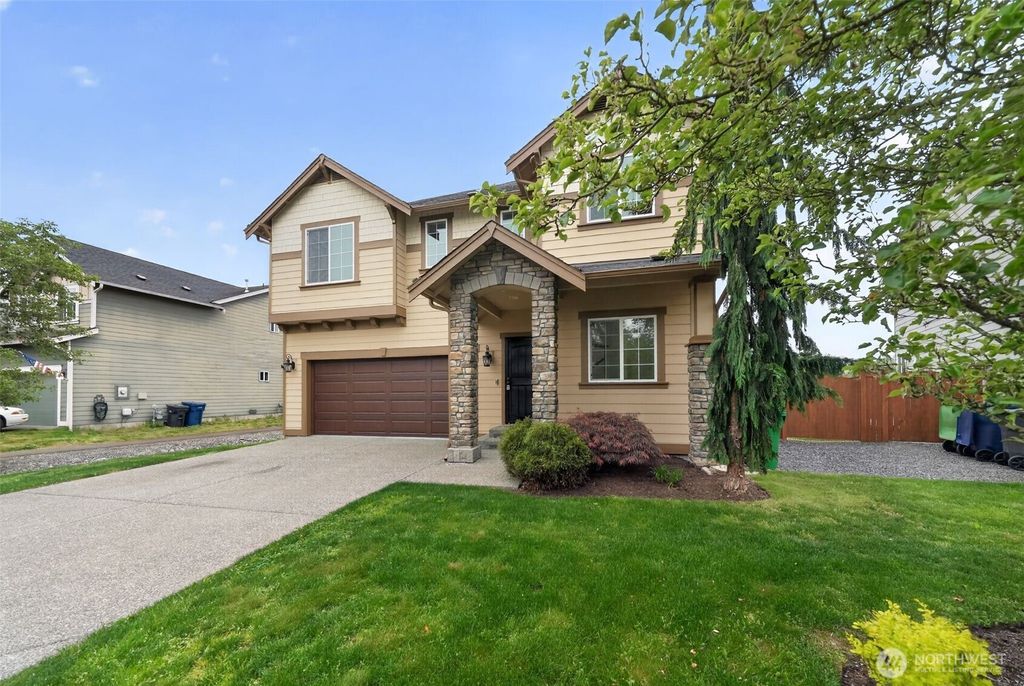 Photo of 5844 147th Place NE, Marysville, WA 98271 (MLS # 2518726)