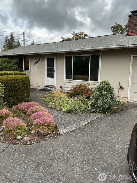 Photo of 20531 S Danvers Road, Lynnwood, WA 98036 (MLS # 2582582)