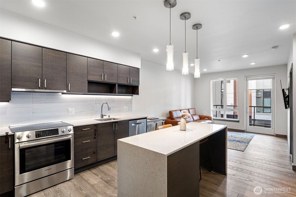 Photo of 11903 NE 128th Street #220, Kirkland, WA 98034 (MLS # 2431289)