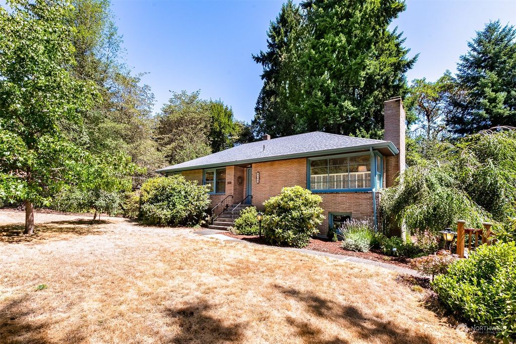 Photo of 17246 3rd Avenue NW, Shoreline, WA 98177 (MLS # 2145329)
