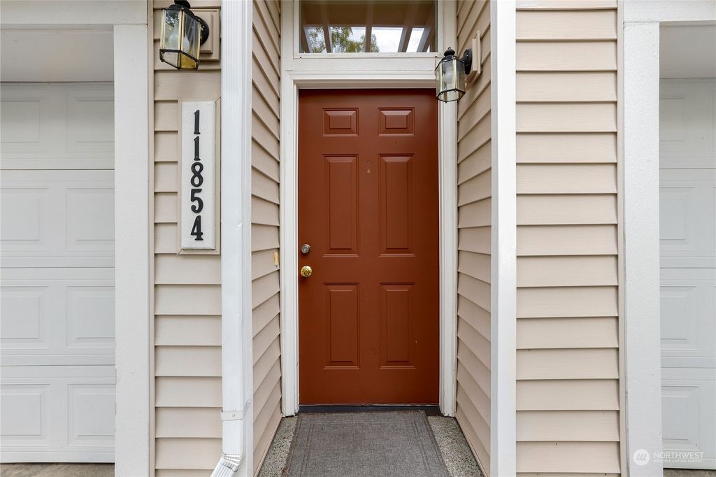 Photo of 11854 NE 162nd Lane #9-3, Bothell, WA 98011 (MLS # 2244623)